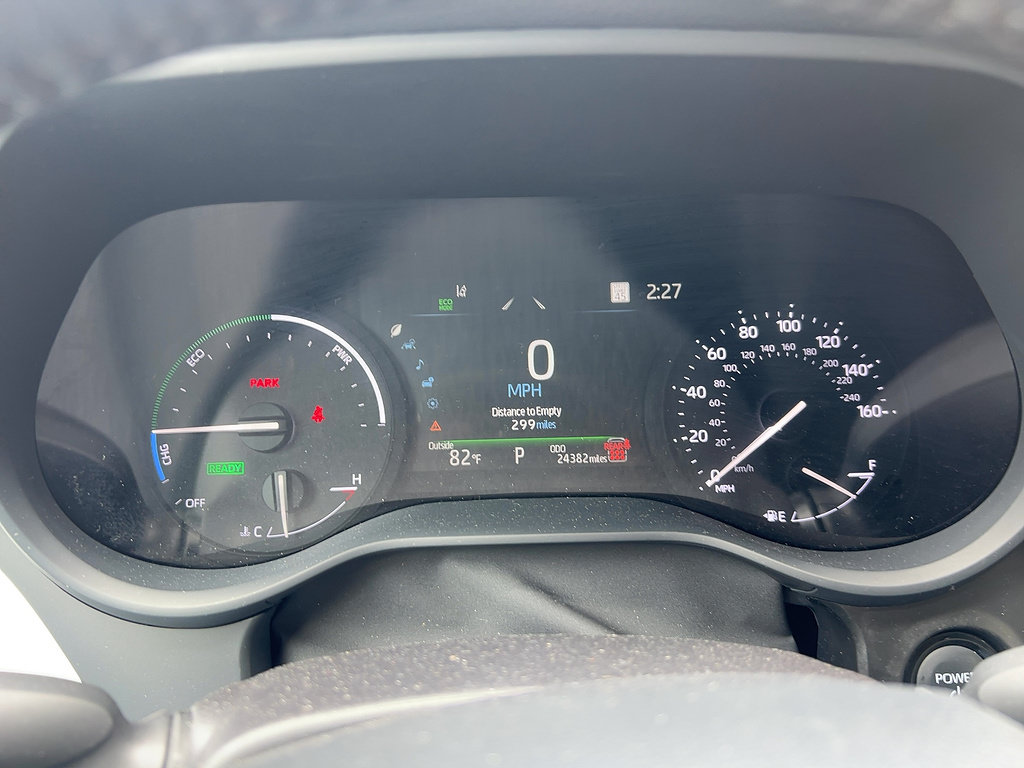 Used 2025 Toyota Sienna XLE FWD image 10