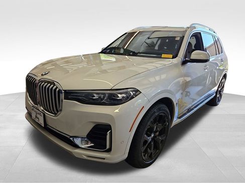 Used 2019 BMW X7 xDrive40i w/ Premium Package AWD/4WD image 2