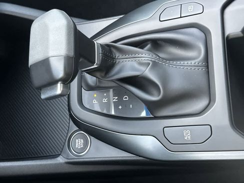 New 2025 Kia K4 LX image 21