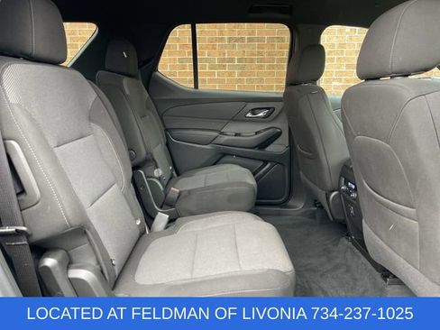Certified 2023 Chevrolet Traverse LT FWD image 25