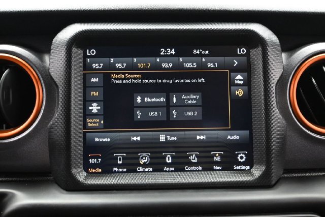 Certified 2021 Jeep Gladiator Mojave AWD/4WD image 30