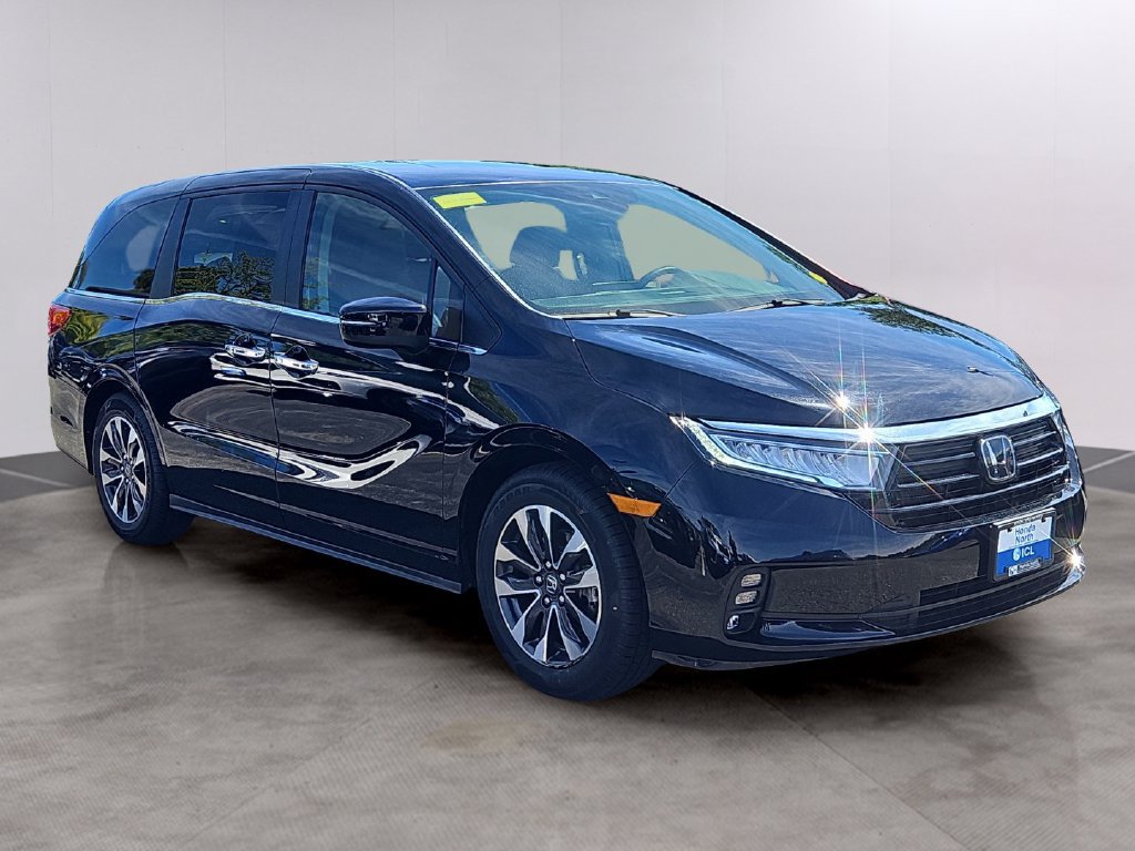 Certified 2024 Honda Odyssey EX-L image 3