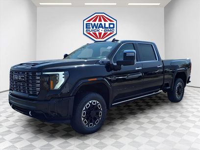 New 2026 GMC Sierra 2500 Denali Ultimate w/ LPO, Black Badging Package