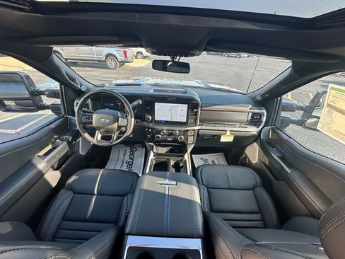 New 2026 Ford F250 Platinum image 5