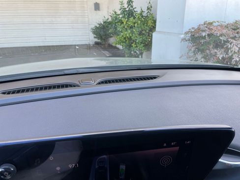 Used 2025 Buick Envista Preferred image 17