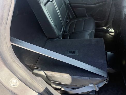 Certified 2022 Ford Escape SEL w/ Technology Package FWD image 50
