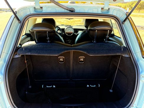 Used 2013 MINI Cooper Hardtop image 9