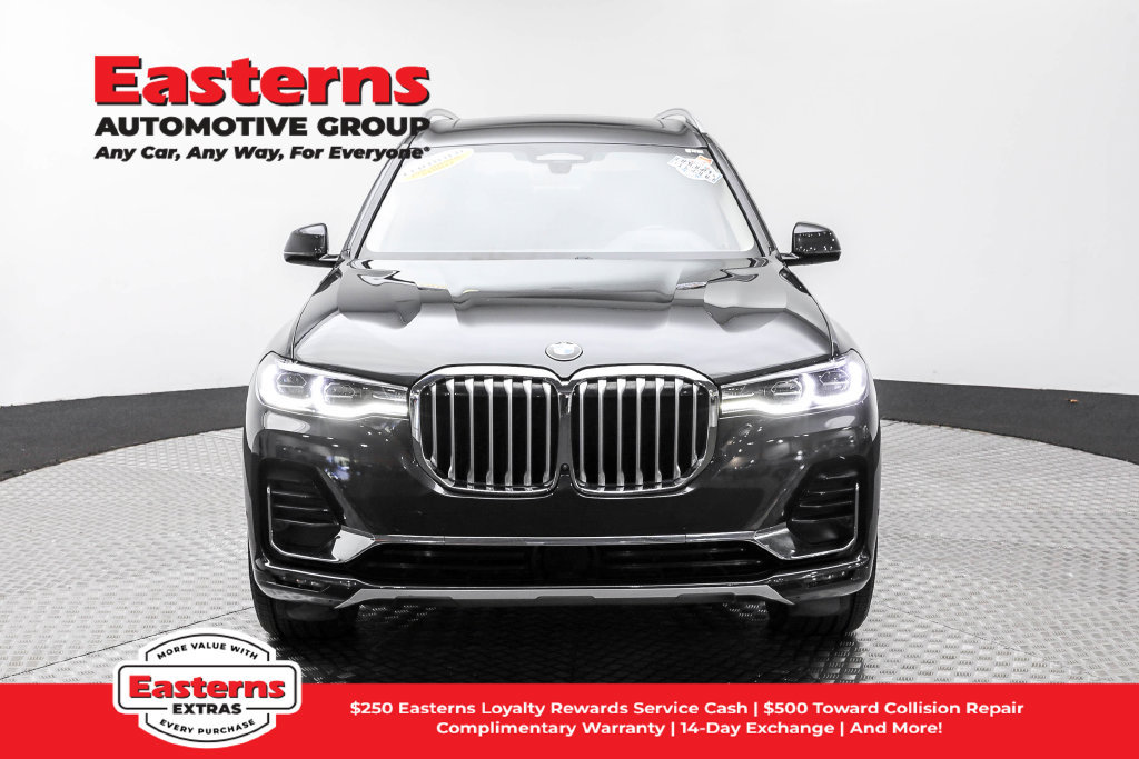 Used 2022 BMW X7 xDrive40i w/ Premium Package AWD/4WD image 3