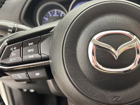 Used 2018 MAZDA CX-5 Touring w/ Preferred Equipment Package AWD/4WD image 19