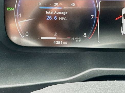 Used 2025 Toyota RAV4 Limited FWD image 12