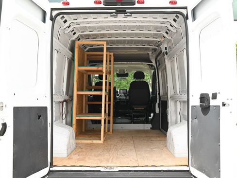 Used 2023 RAM ProMaster 2500 FWD image 10