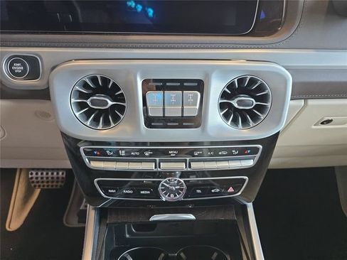 Certified 2024 Mercedes-Benz G 63 AMG 4MATIC image 27