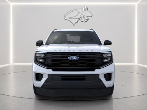 New 2026 Ford Expedition Max Active image 8