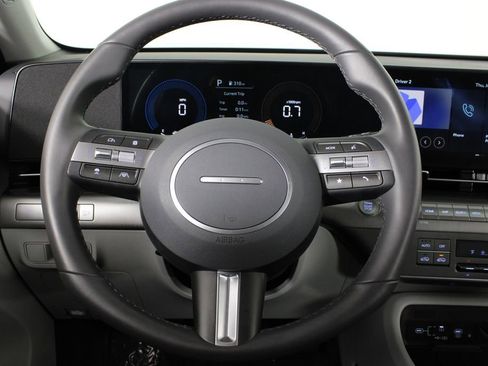 Used 2026 Hyundai Kona SEL Sport image 9