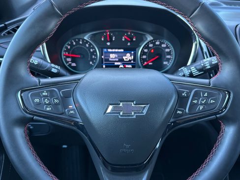 Used 2024 Chevrolet Equinox RS image 29