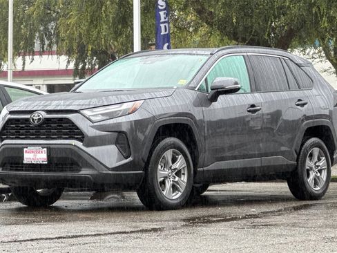 Certified 2024 Toyota RAV4 XLE w/ Convenience Package image 7