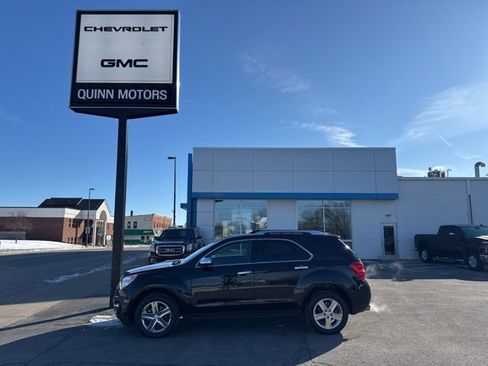 Used 2015 Chevrolet Equinox LTZ image 2