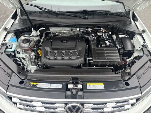 Used 2021 Volkswagen Tiguan SEL Premium R-Line w/ 3rd Row Seat Package AWD/4WD image 22