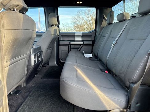 Used 2016 Ford F150 XLT w/ Equipment Group 302A Luxury image 24