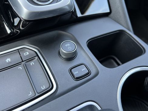 Used 2023 Acura MDX SH-AWD image 15