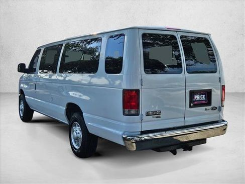 Used 2014 Ford E-350 and Econoline 350 XLT RWD image 8