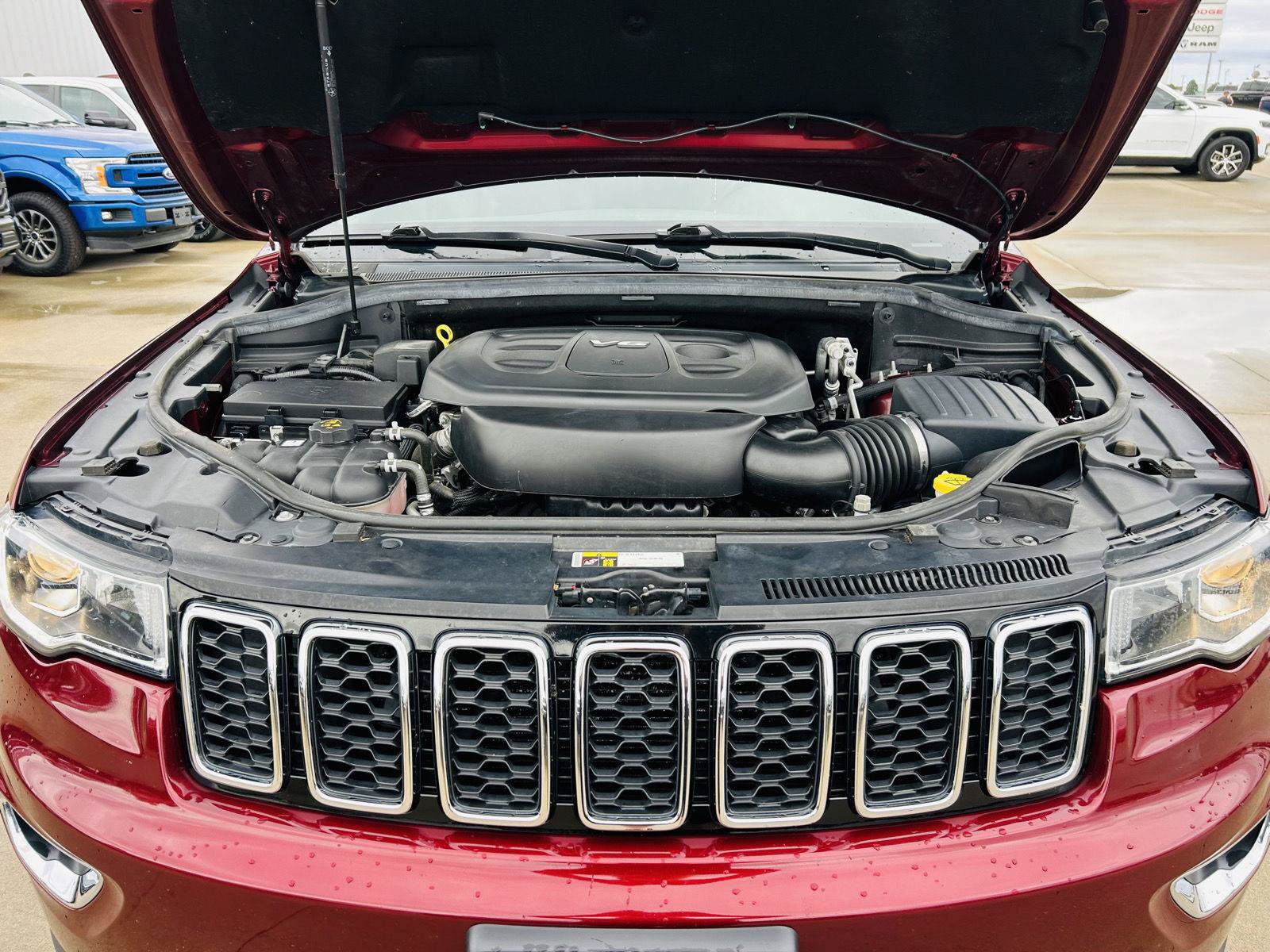 Used 2018 Jeep Grand Cherokee Limited AWD/4WD image 40