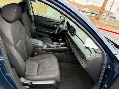Used 2023 Honda Accord EX image 13