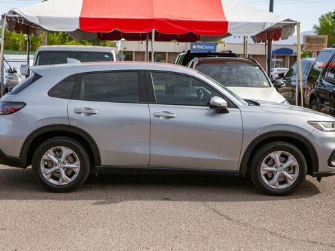 Used 2024 Honda HR-V LX image 4