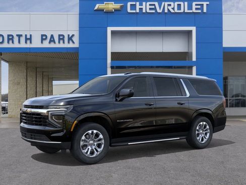 New 2026 Chevrolet Suburban LS RWD image 2