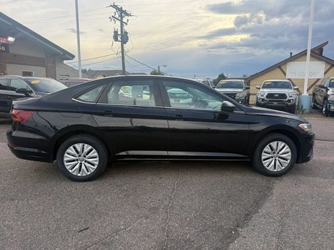 Used 2019 Volkswagen Jetta S FWD image 9
