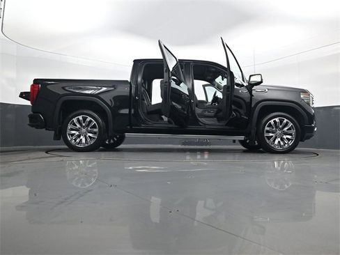 Used 2025 GMC Sierra 1500 Denali w/ Denali Reserve Package image 33