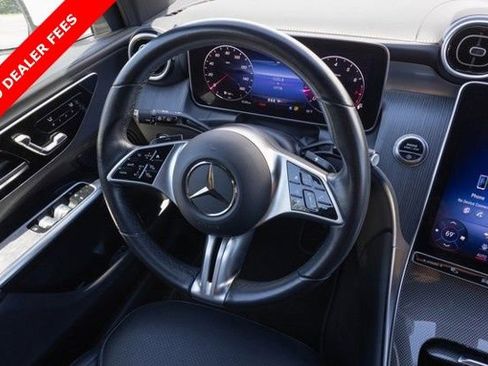 Used 2024 Mercedes-Benz GLC 300 4MATIC image 24