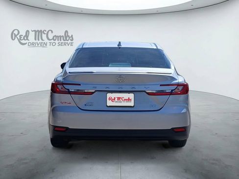 Used 2025 Toyota Camry LE w/ Convenience Package AWD/4WD image 4
