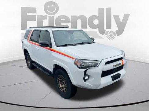 Used 2023 Toyota 4Runner 40th Anniversary SE image 3