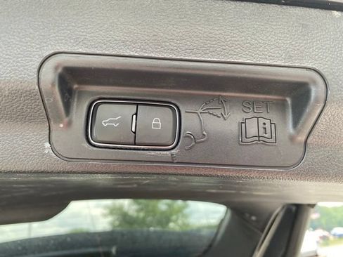 Used 2021 Ford Explorer ST w/ Equipment Group 401A AWD/4WD image 9
