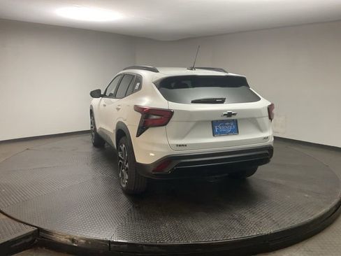 New 2026 Chevrolet Trax RS w/ Driver Confidence Package FWD image 5