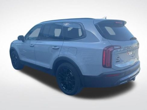 Used 2022 Kia Telluride EX w/ EX Premium Package AWD/4WD image 5