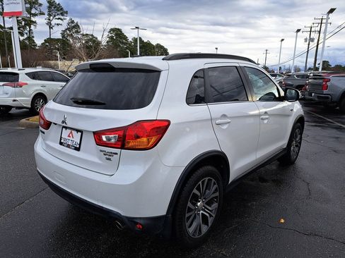 Used 2016 Mitsubishi Outlander Sport SEL image 8
