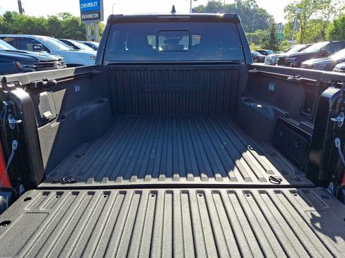 Used 2024 Toyota Tacoma TRD Sport w/ TRD Sport Upgrade Package AWD/4WD image 28