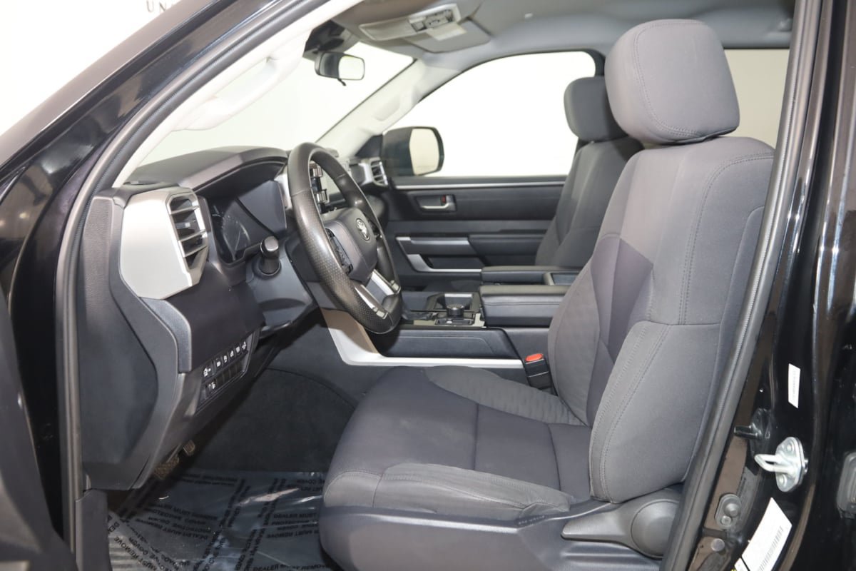 Used 2022 Toyota Tundra SR5 AWD/4WD image 10