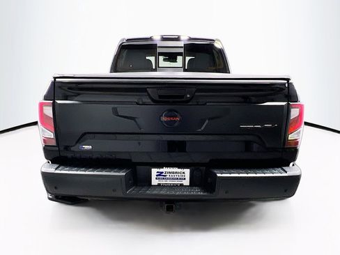 Used 2021 Nissan Titan PRO-4X w/ Pro-4x Convenience Package AWD/4WD image 7