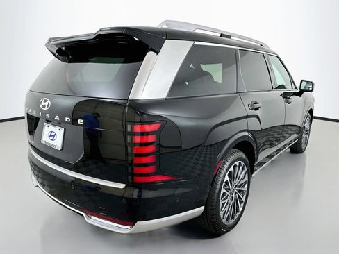 New 2027 Hyundai Palisade Calligraphy FWD image 5