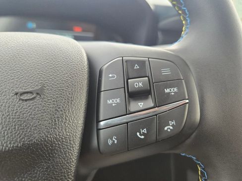 New 2026 Ford Maverick Lobo AWD/4WD image 18