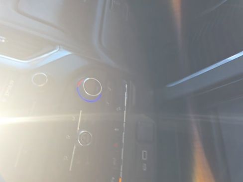 Used 2022 Chevrolet Silverado 2500 LT w/ Z71 Sport Edition image 33