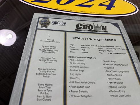 Used 2024 Jeep Wrangler Sport S image 40