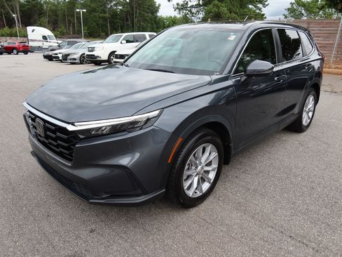 Used 2023 Honda CR-V EX image 9