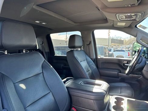 Used 2022 Chevrolet Silverado 2500 LTZ w/ LTZ Plus Package image 44