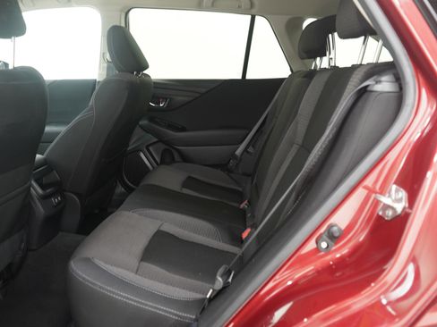 Used 2020 Subaru Outback Premium image 15