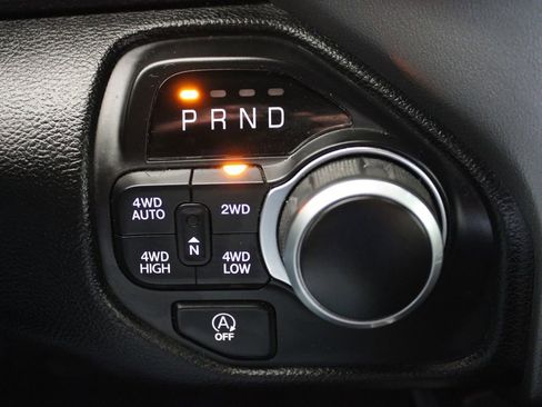 Used 2021 RAM 1500 Big Horn AWD/4WD image 17