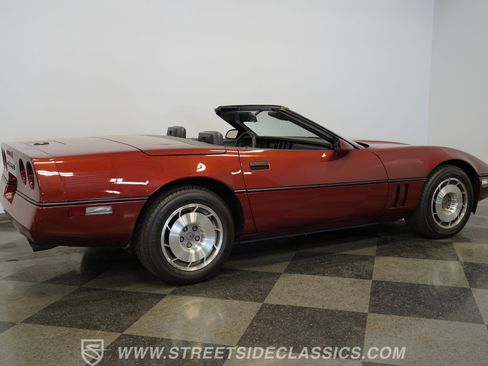 Used 1987 Chevrolet Corvette Convertible RWD image 14